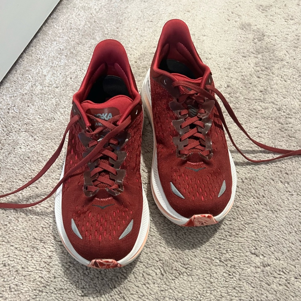 Hoka Kawana size 8